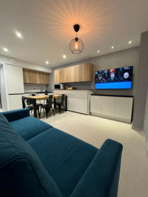 Suquet beach apartment 700m from festival